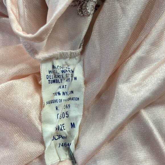 Vintage JC Penneys pale pink midi slip nightgown, size med - Picture 6 of 6